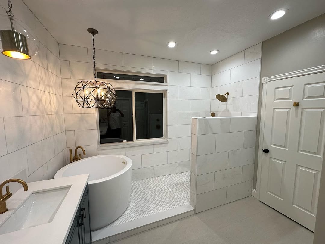 Stylish Modern Bathroom Remodel Construction Project